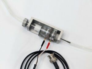 Image showing flow cell cable.